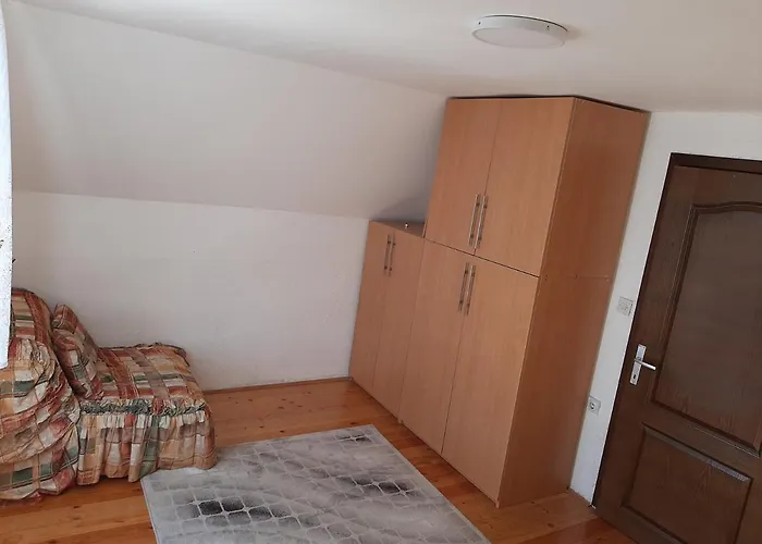 Vikend Kuca Vukasinovic *